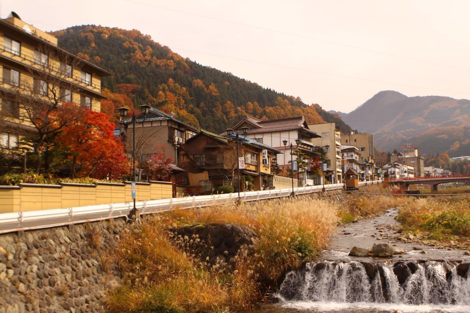 Kadoya Hotel Jamanoucsi Kültér fotó