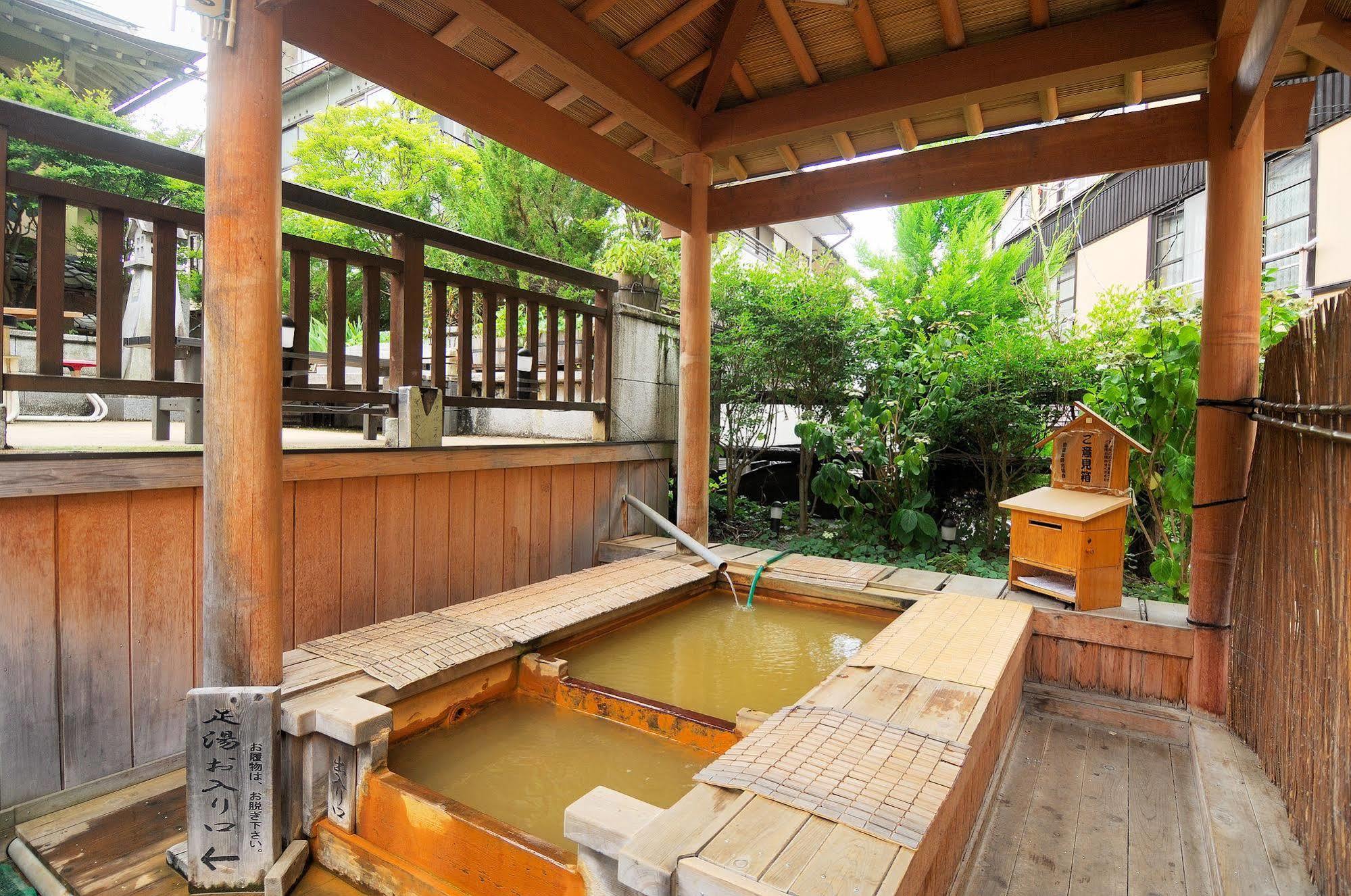 Kadoya Hotel Jamanoucsi Kültér fotó